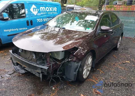 2013 Toyota Avalon Limited из США, поврежденный, VIN 4T1BK1EB4DU039557